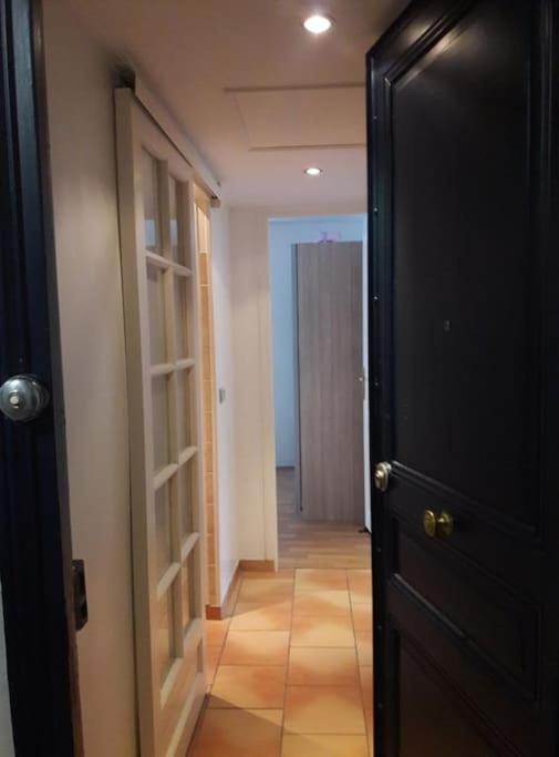 Joli Deux Pieces Au 14eme Arrondissement A Paris