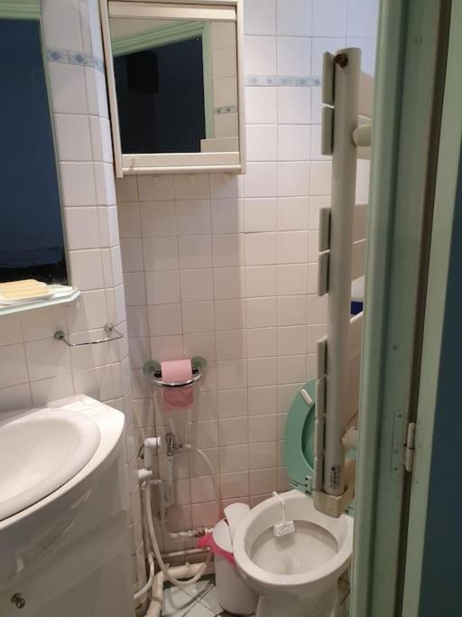 Joli Deux Pieces Au 14eme Arrondissement A Paris